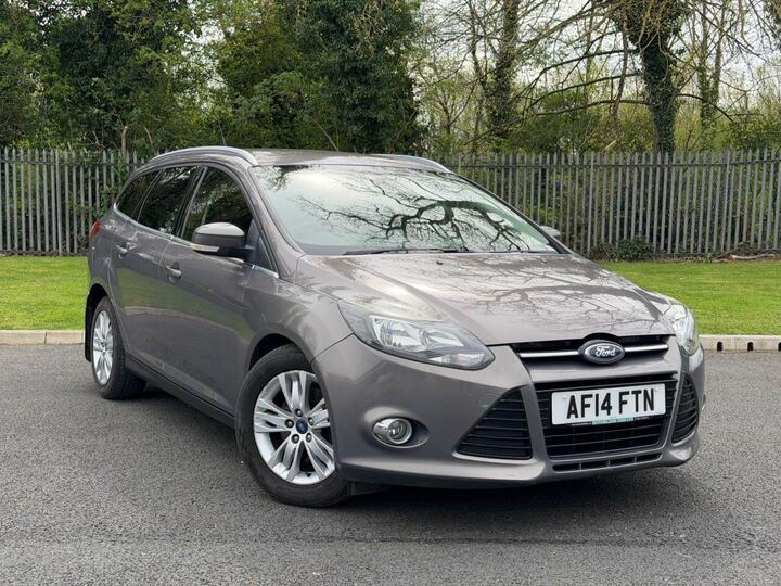 Ford FOCUS 2.0 TDCi Titanium Navigator Powershift Euro 5 5dr