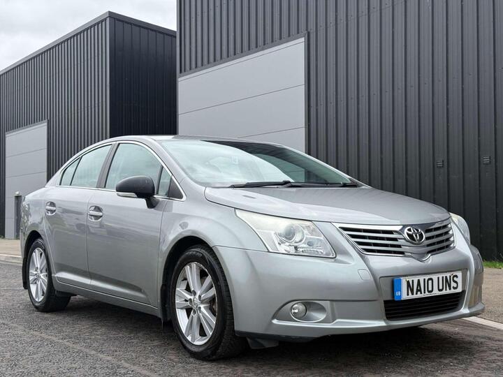 Toyota AVENSIS 1.8 V-Matic T4 Euro 4 4dr