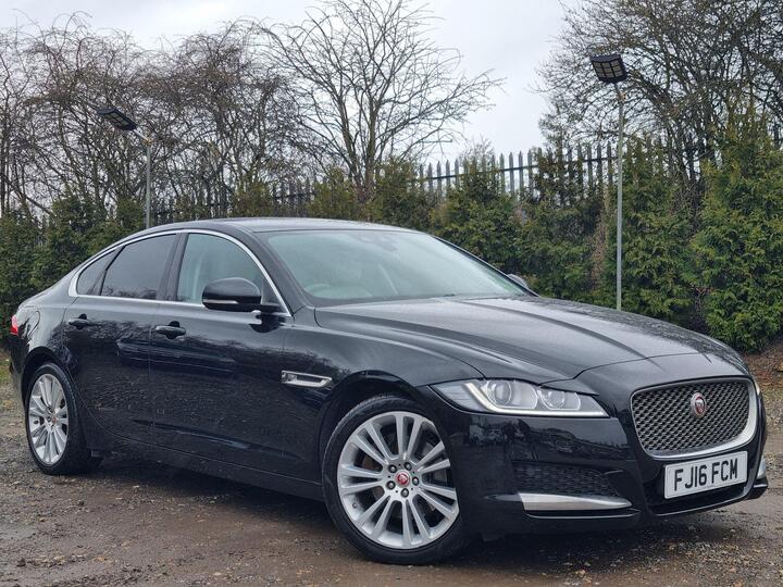 Jaguar XF 2.0d Portfolio Auto Euro 6 (s/s) 4dr