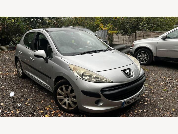Peugeot 207 1.6 16v SE 5dr