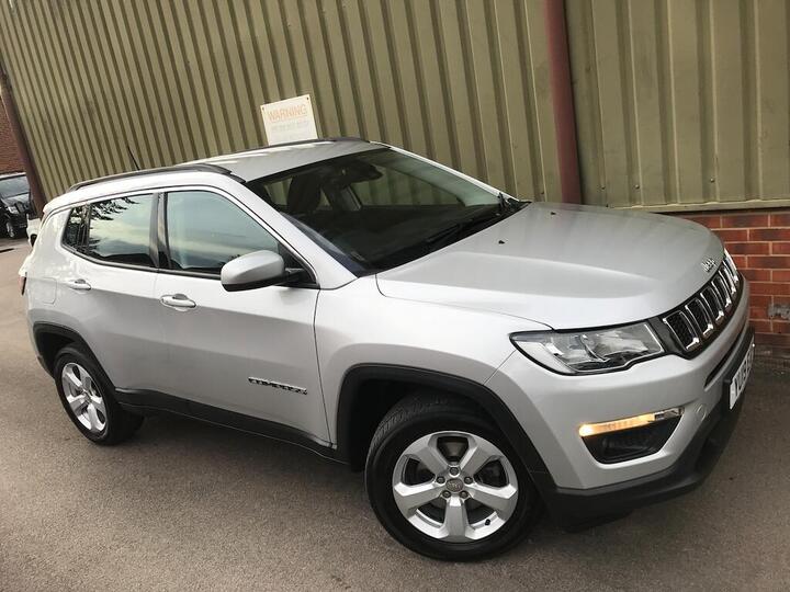 Jeep Compass 1.4T MultiAirII Longitude Euro 6 (s/s) 5dr Jeep Compass 1.4T MultiAirII Longitude Euro 6 (s/s) 5dr