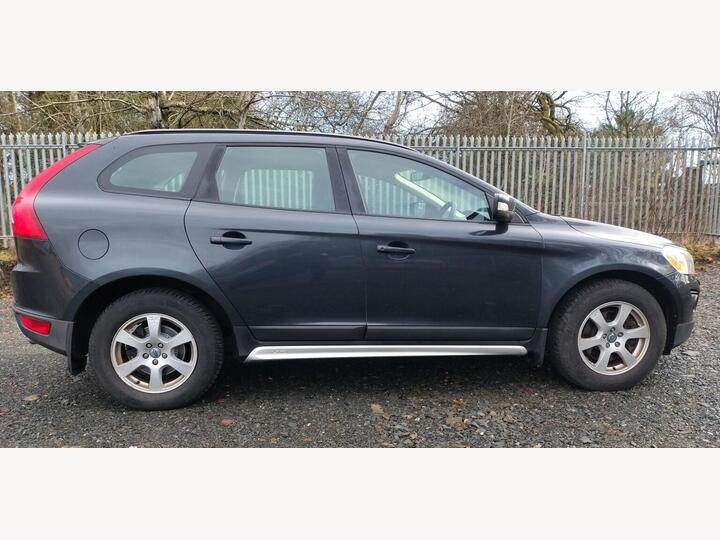 Volvo XC60 2.4 D5 S Geartronic AWD Euro 4 5dr