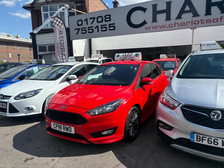 Ford Focus 1.0T EcoBoost ST-Line Euro 6 (s/s) 5dr
