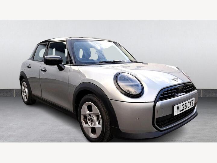 MINI Cooper 1.5C Classic Steptronic Euro 6 (s/s) 5dr
