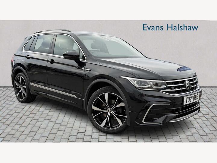 Volkswagen TIGUAN ESTATE 1.5 TSI R-Line DSG Euro 6 (s/s) 5dr Volkswagen TIGUAN ESTATE 1.5 TSI R-Line DSG Euro 6 (s/s) 5dr