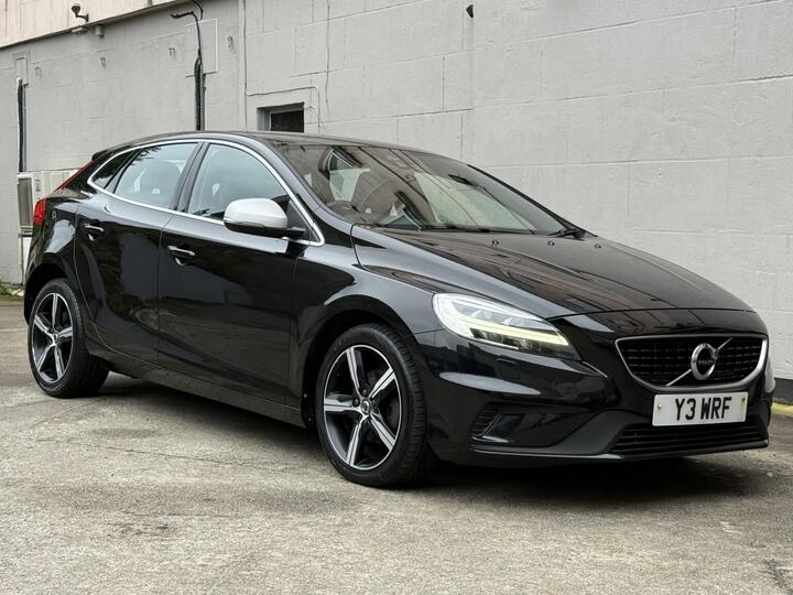 Volvo V40 2.0 D2 R-Design Nav Plus Euro 6 (s/s) 5dr