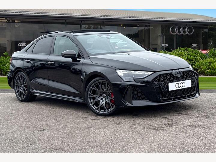 Audi RS3 2.5 TFSI Carbon Vorsprung S Tronic Quattro Euro 6 (s/s) 4dr
