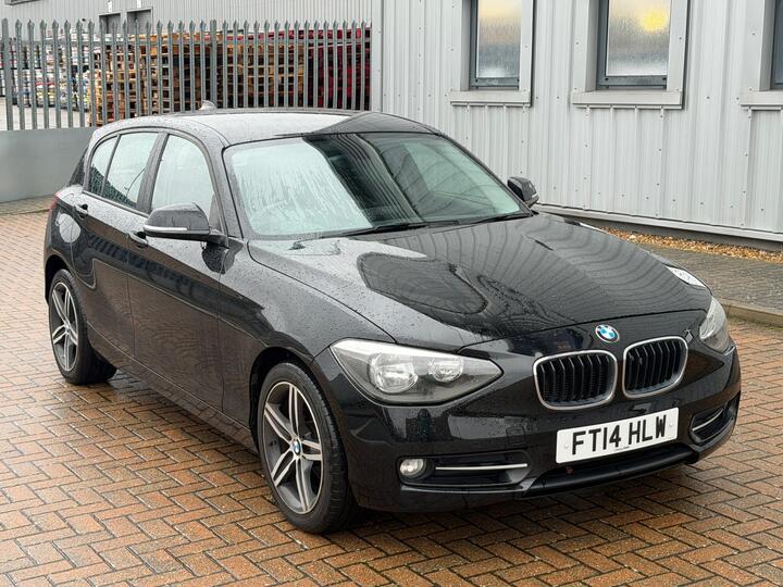 BMW 1 Series 1.6 116i Sport Euro 6 (s/s) 5dr BMW 1 Series 1.6 116i Sport Euro 6 (s/s) 5dr