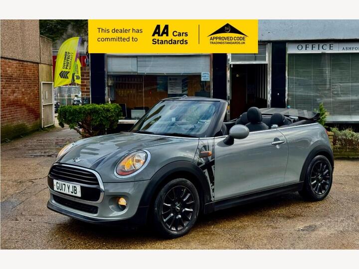 MINI Convertible 1.5 Cooper Euro 6 (s/s) 2dr
