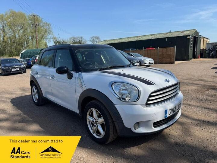 MINI Countryman 1.6 Cooper D Euro 5 (s/s) 5dr