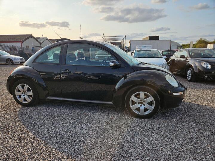 Volkswagen Beetle 1.6 Luna Euro 4 3dr