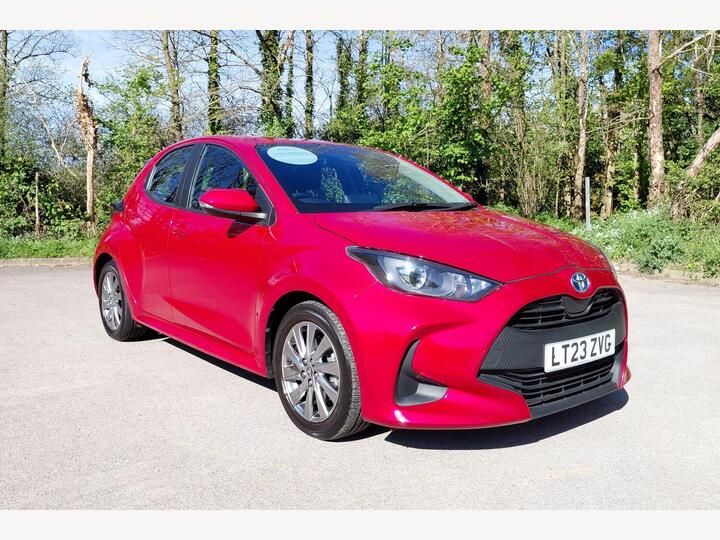 Toyota Yaris 1.5 VVT-h Icon E-CVT Euro 6 (s/s) 5dr