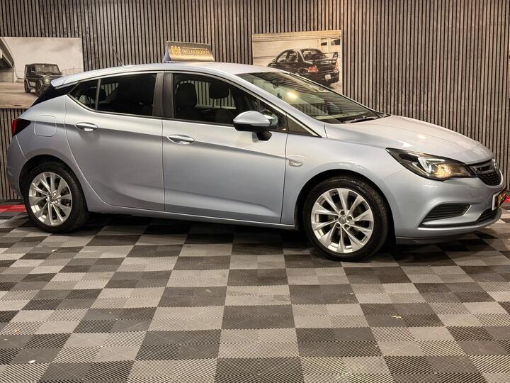 Vauxhall Astra 1.4i Turbo Design Euro 6 5dr
