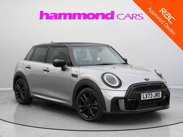 MINI HATCH 1.5 Cooper Sport Steptronic Euro 6 (s/s) 5dr