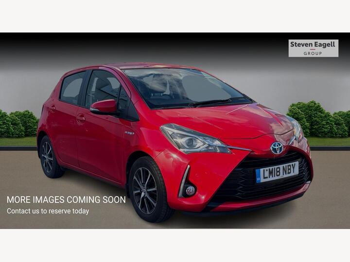 Toyota Yaris 1.5 VVT-h Icon Tech E-CVT Euro 6 (s/s) 5dr