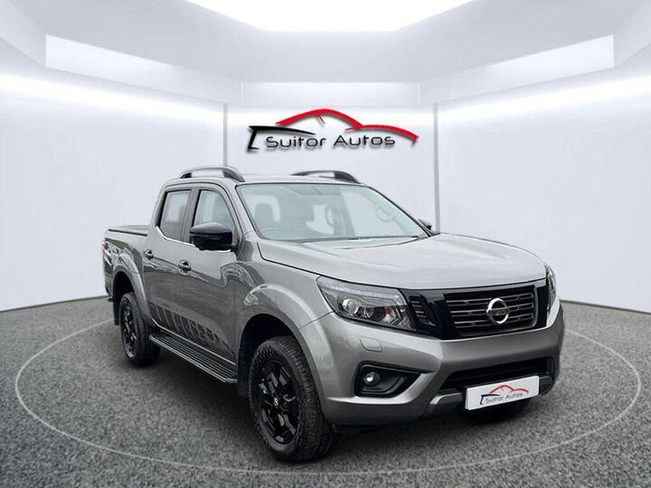 Nissan NAVARA 2.3 DCi N-Guard Auto 4WD Euro 6 4dr