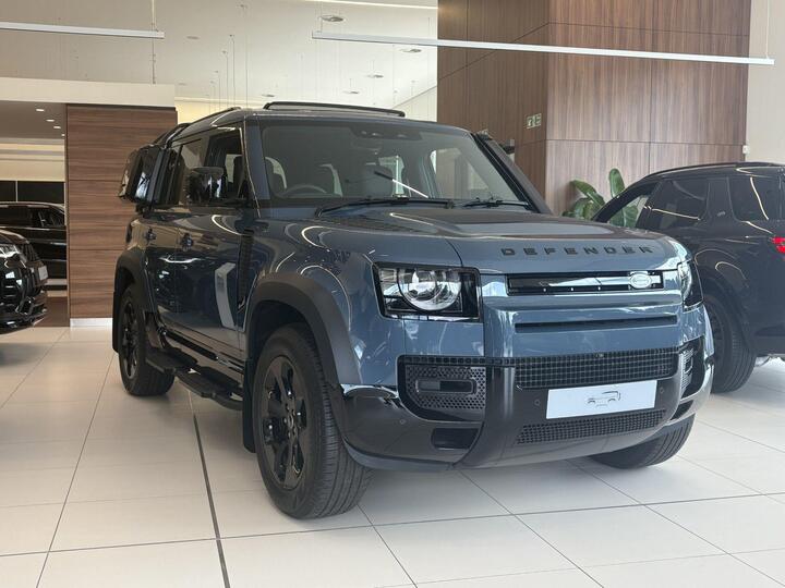 Land Rover Defender 110 2.0 P300e 15.4kWh X-Dynamic SE Auto 4WD Euro 6 (s/s) 5dr