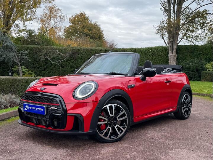 MINI CONVERTIBLE 2.0 John Cooper Works Steptronic Euro 6 (s/s) 2dr MINI CONVERTIBLE 2.0 John Cooper Works Steptronic Euro 6 (s/s) 2dr