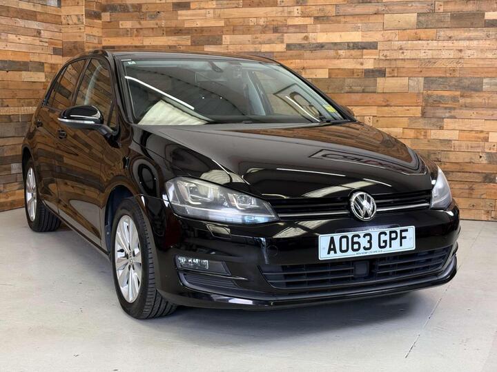 Volkswagen Golf 1.2 TSI BlueMotion Tech S Hatchback 5dr Petrol DSG Euro 5 (s/s) (105 Ps)