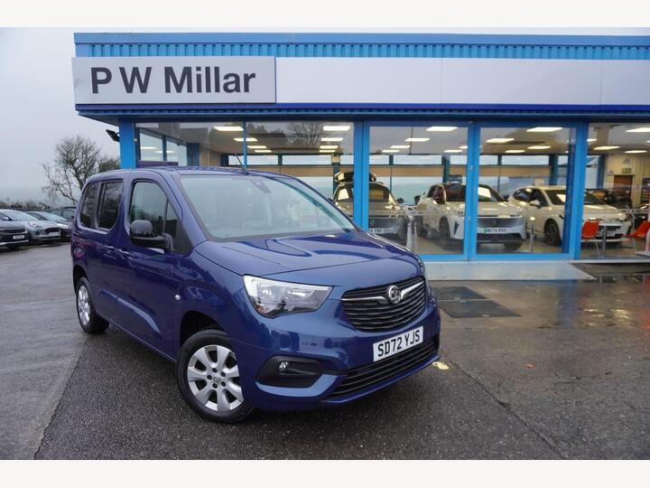 Vauxhall Combo Life 1.5 Turbo D SE Euro 6 (s/s) 5dr (7 Seat) Vauxhall Combo Life 1.5 Turbo D SE Euro 6 (s/s) 5dr (7 Seat)