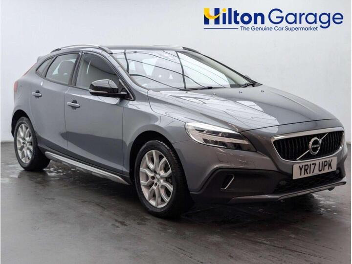 Volvo V40 CROSS COUNTRY 1.5 T3 Pro Auto Euro 6 (s/s) 5dr