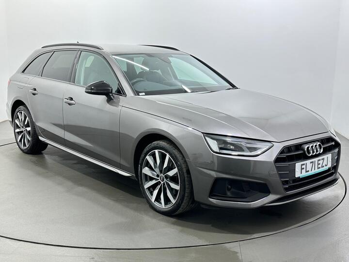 Audi A4 Avant 2.0 TFSI 35 Sport Edition S Tronic Euro 6 (s/s) 5dr Audi A4 Avant 2.0 TFSI 35 Sport Edition S Tronic Euro 6 (s/s) 5dr