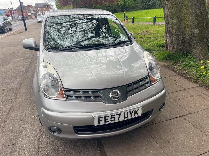 Nissan Note 1.6 16V Tekna Auto Euro 4 5dr