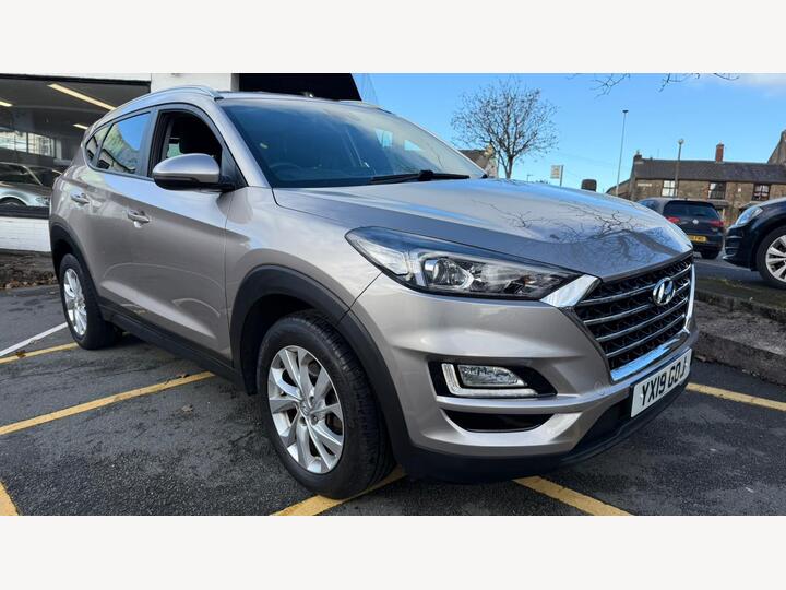 Hyundai TUCSON 1.6 GDi SE Nav Euro 6 (s/s) 5dr Hyundai TUCSON 1.6 GDi SE Nav Euro 6 (s/s) 5dr