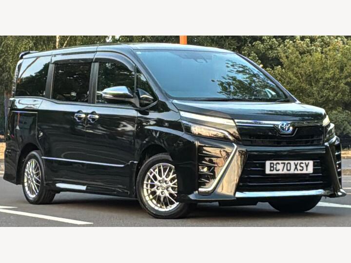Toyota Voxy 1.8 Hybrid  Petrol 7 Seater 5dr