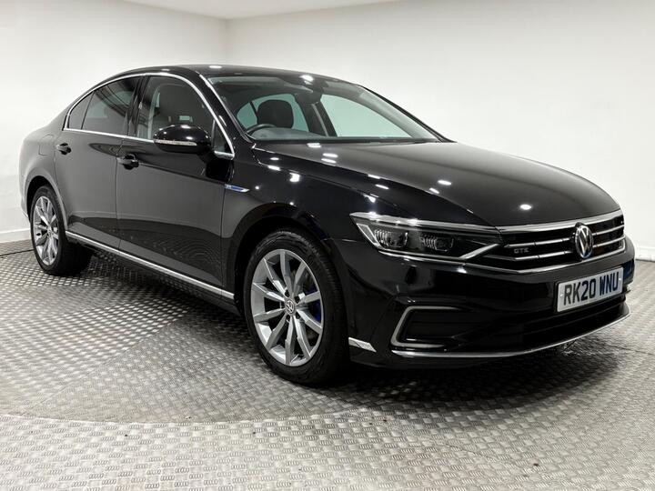 Volkswagen Passat 1.4 TSI 13kWh GTE Advance DSG Euro 6 (s/s) 4dr