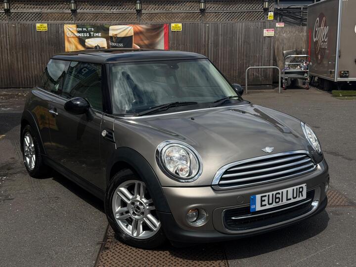 MINI Hatch 1.6 Cooper Steptronic Euro 5 3dr