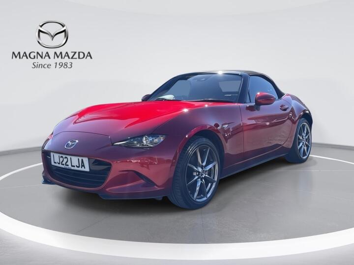 Mazda MX-5 2.0 SKYACTIV-G Sport Tech Euro 6 (s/s) 2dr