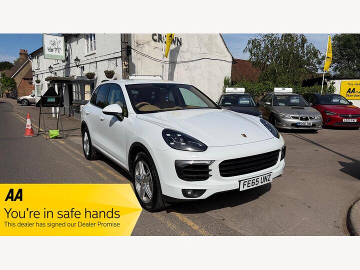 Porsche Cayenne 3.0 TD V6 TiptronicS 4WD Euro 6 (s/s) 5dr