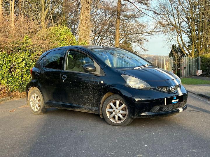 Toyota AYGO 1.0 VVT-i Black Euro 4 5dr