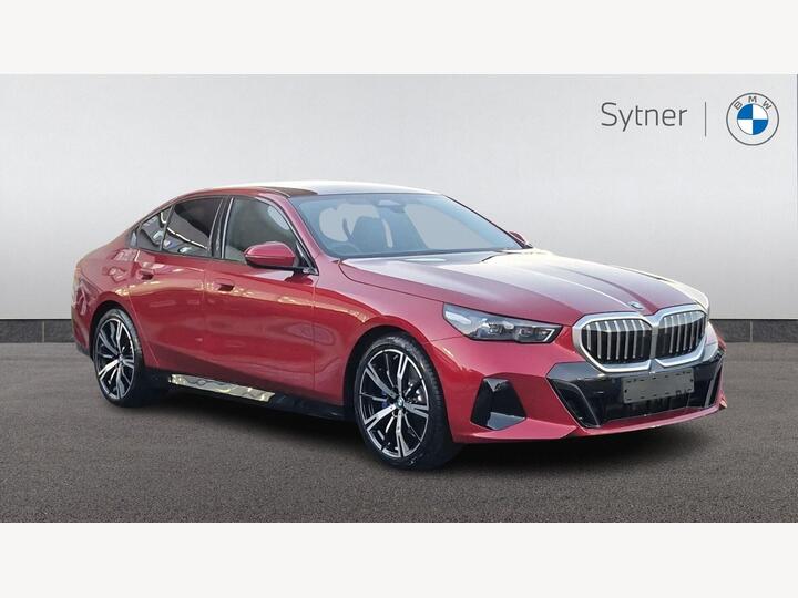 BMW 5 Series 2.0 520i MHT M Sport Steptronic Euro 6 (s/s) 4dr BMW 5 Series 2.0 520i MHT M Sport Steptronic Euro 6 (s/s) 4dr