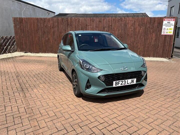 Hyundai I10 1.2 Premium Euro 6 (s/s) 5dr Hyundai I10 1.2 Premium Euro 6 (s/s) 5dr