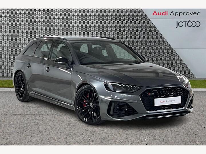 Audi RS4 Avant 2.9 TFSI V6 Carbon Black Tiptronic Quattro Euro 6 (s/s) 5dr Audi RS4 Avant 2.9 TFSI V6 Carbon Black Tiptronic Quattro Euro 6 (s/s) 5dr