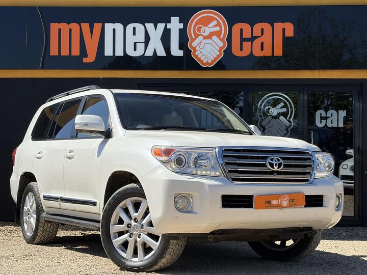 Toyota LAND CRUISER 4.5 D-4D V8 Auto 4WD Euro 5 5dr Toyota LAND CRUISER 4.5 D-4D V8 Auto 4WD Euro 5 5dr