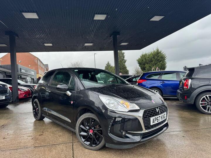 DS AUTOMOBILES DS 3 1.2 PureTech Performance Line Euro 6 (s/s) 3dr DS AUTOMOBILES DS 3 1.2 PureTech Performance Line Euro 6 (s/s) 3dr