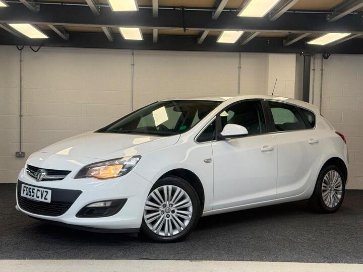 Vauxhall Astra 1.4i Excite Euro 6 5dr