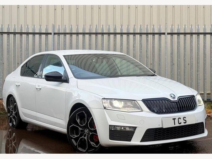 Skoda Octavia 2.0 TFSI VRS Euro 6 (s/s) 5dr (SNav)