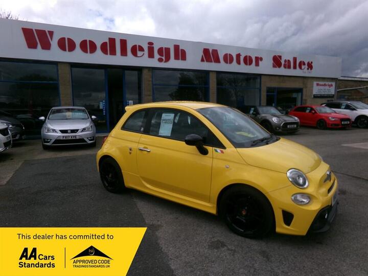 Abarth 595 1.4 T-Jet Trofeo Euro 6 3dr