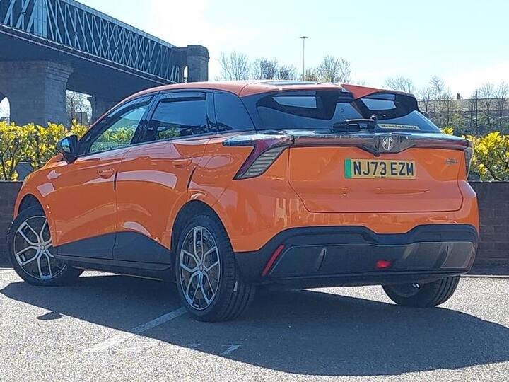 MG MG4 64kWh Trophy Long Range Auto 5dr