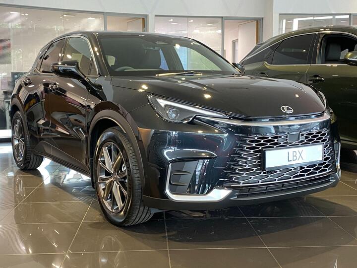 Lexus LBX 1.5 VVT-iE Premium Plus E-CVT Euro 6 (s/s) 5dr