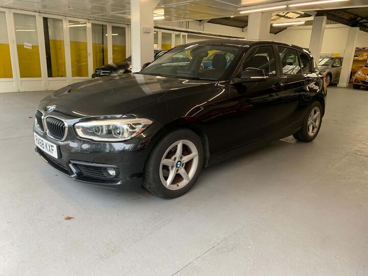 BMW 1 Series 1.5 118i SE Business Euro 6 (s/s) 5dr