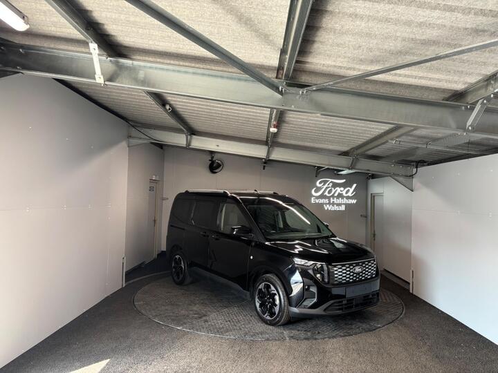Ford E-Tourneo Courier 43kWh Titanium Auto 5dr