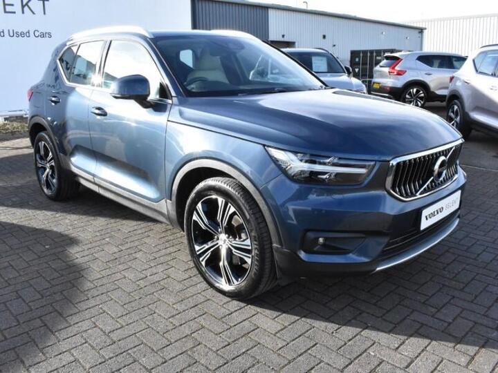 Volvo XC40 2.0 D4 Inscription Pro Auto AWD Euro 6 (s/s) 5dr