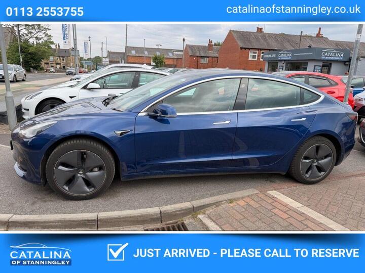 Tesla Model 3 Standard Range Plus Auto RWD 4dr