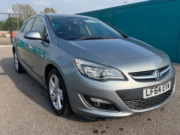 Vauxhall Astra 1.6 16v SRi Euro 5 5dr