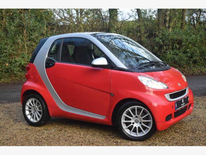 Smart FORTWO 1.0 MHD Passion SoftTouch Euro 5 (s/s) 2dr Smart FORTWO 1.0 MHD Passion SoftTouch Euro 5 (s/s) 2dr